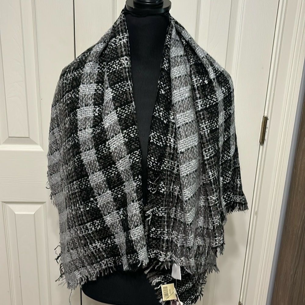 Ection XIIX Scarf